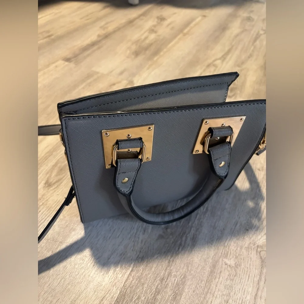 Small grey bag - Picture 3 of 6